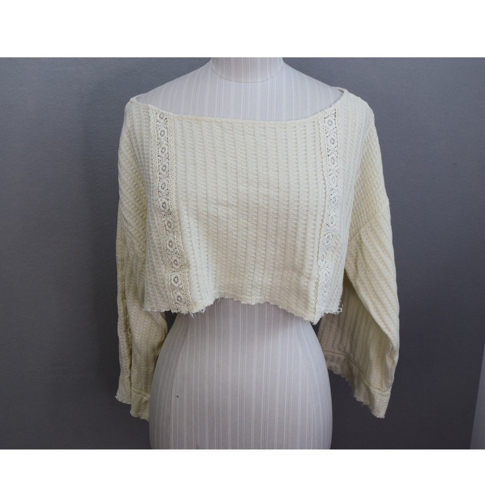 Free People Top XS Cream Lace Crochet Cropped Thermal Long Sleeve Boho Cottage